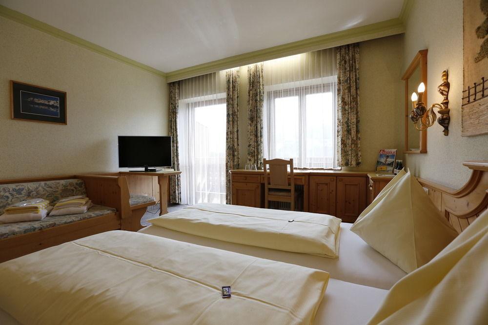 Premium Wanderhotel Steirerhof 슈라드밍 외부 사진